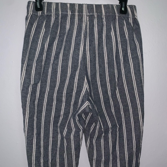 Brandy Melville Striped Pants - Picture 5 of 6